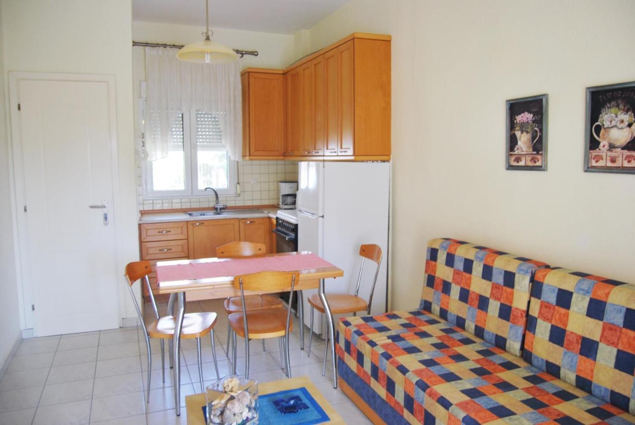Sunshine Apartment Kavala Exteriör bild