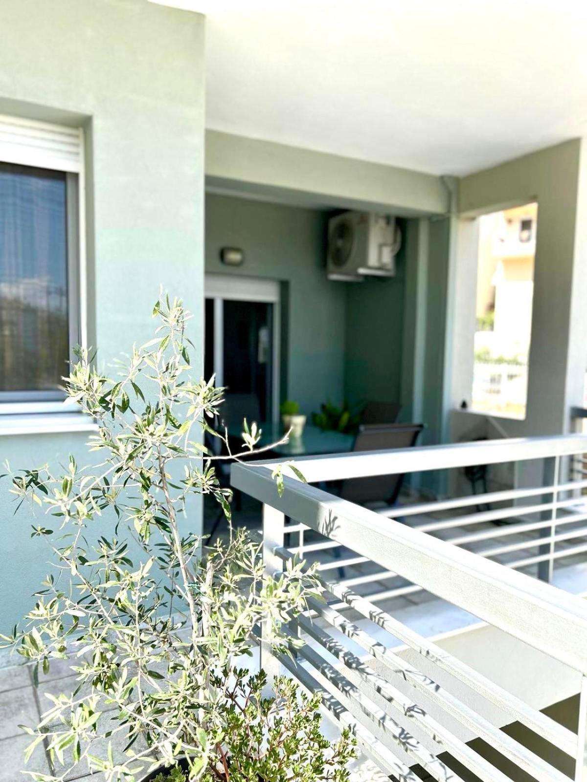 Sunshine Apartment Kavala Exteriör bild